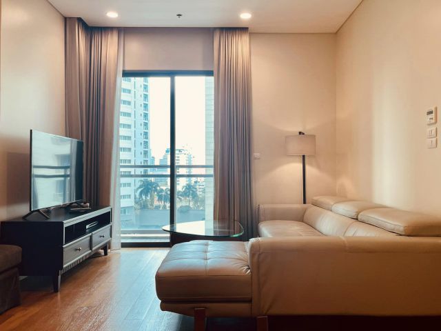 ขาย- The Bright Sukhumvit 24/ 2 นอน /74 ตรม./ชั้น 8 ใกล้ BTS พร้อมพงษ์ ขาย 12 ล้าน