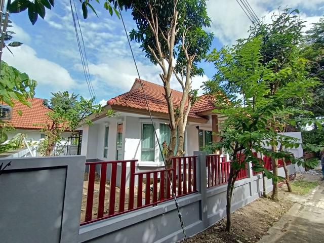 ขายบ้านแฝดหมู่บ้าน ไพร์เพลส  โครงการธนาสิริ