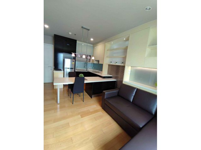 Hive Sathorn for rent 1 bedroom 1 bathroom 50 sqm. rental 17,500 baht/month