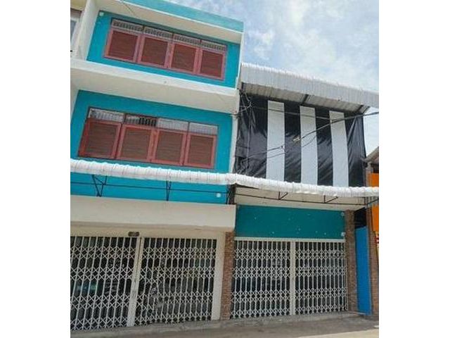 C2947 ให้เช่าอาคารพาณิชย์ 3 ชั้น ซอยปุณณวิถี 28 เดินทางสะดวก เหมาะค้าขาย ทำร้านอาหาร คาเฟ่