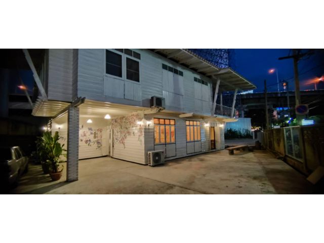ให้เช่าบ้านเดี่ยว 2 ชั้น รีโนเวทใหม่ ย่านราชปรารภ