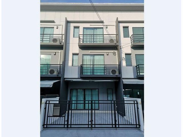 ทาวน์โฮม 3ชั้น บ้านกลางเมือง ราชพฤกษ์-รัตนาธิเบศร์