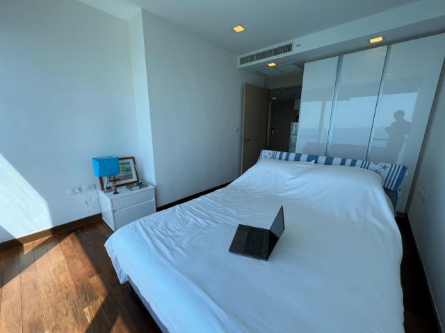 For Sale The Palm wongamat beach Font Pattaya middle front 1 bed direct sunset 8.49M (S03-1095)