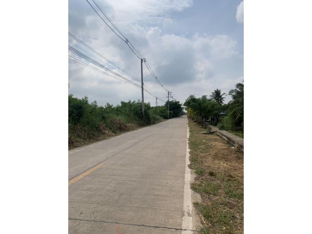 ขาย ที่ดินเปล่าถมแล้ว ราคาพิเศษ พื้นที่ 10 ไร่ ไฟฟ้าประปาเข้าถึง สามารถขอใบ รง.4 ทำเลสะดวกสบาย ย่าน ต.บ้านเกาะ อ.เมืองสม