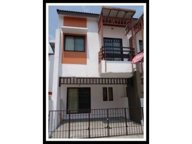 HS0594 ขายทาวน์โฮม 2ชั้น เดอะล็อค ทาวน์ สุขุมวิท 101/1 มี 3 ห้องนอน 2 ห้องน้ำ