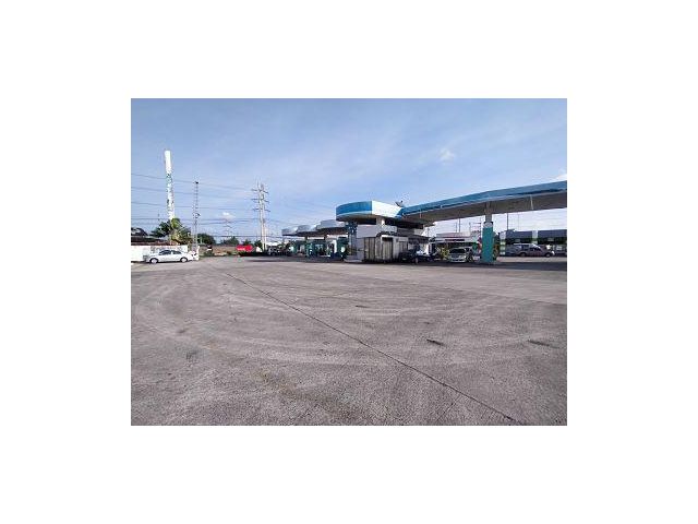 ขายที่ดินพร้อมปั๊มน้ำมัน 6-2-30 ไร่  ถนน 331 แยกเกาะโพธิ์  ต.ท่าบุญมี  อ. เกาะจันทร์  จ.ชลบุรี