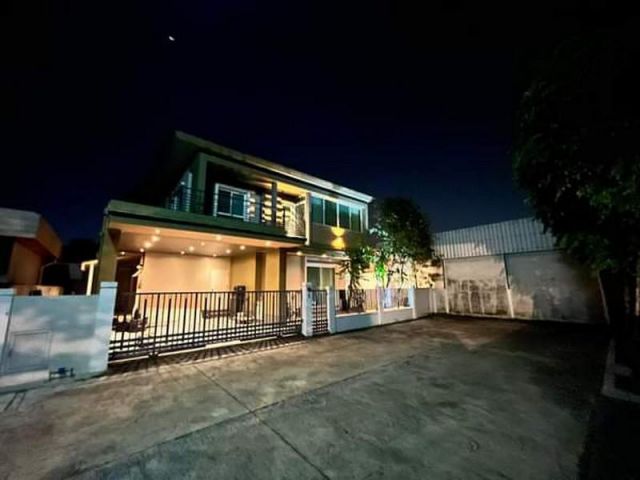 ให้เช่าบ้านเดี่ยวชวนชื่นแกรนด์ราชพฤกษ์-พระราม5