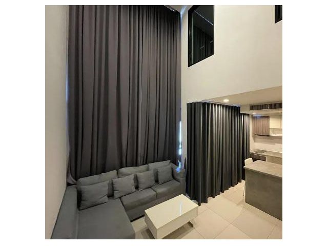 ขายคอนโด Zelle รัตนาธิเบศร์ ห้อง Duplex อ.เมือง นนทบุรี.