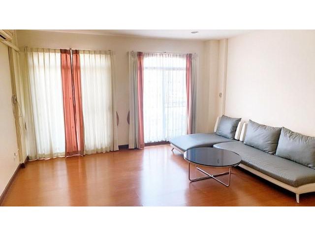 ให้เช่าทาวน์โฮม3ชั้น ม.บ้านกลางเมืองเกษตรนวมินทร์