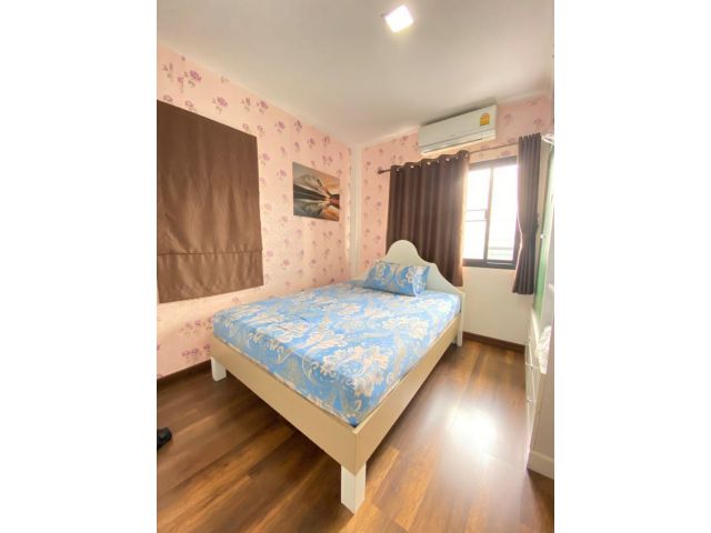 For sell  อุไรวรรณ แกรนด์ วิลล่า   ราคา 4.5 ล้านบาท  S14-0225