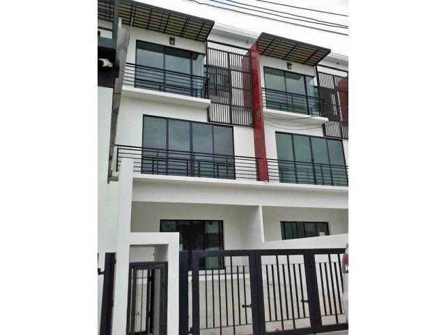BH1845 ทาวน์โฮม Biz townหมู่บ้านพฤกษาทาวน์