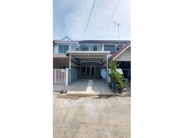 ทาวน์เฮ้าส์  2  ชั้น #หมู่บ้านสุภาวัลย์ ซอยหทัยราษฎร์ 6 รีโนเวททั้งหลัง เดินทางสะดวกใกล้‭วงแหวนบางนา-บางประอิน‬‭