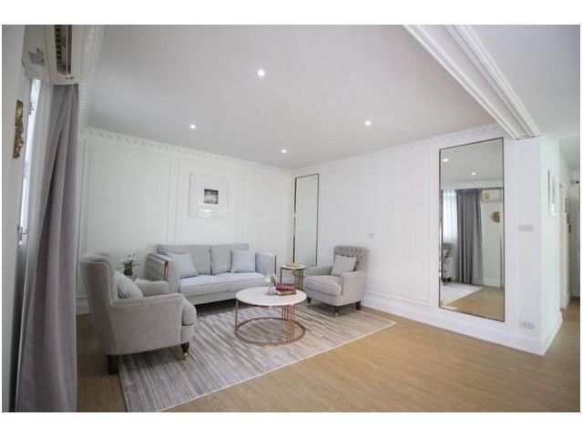 Rent a new house  Ladprao near MRT