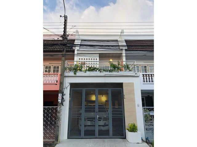 ให้เช่าทาวน์โฮม 2ชั้น ย่านเกษตรนวมินทร์ รามอินทรา