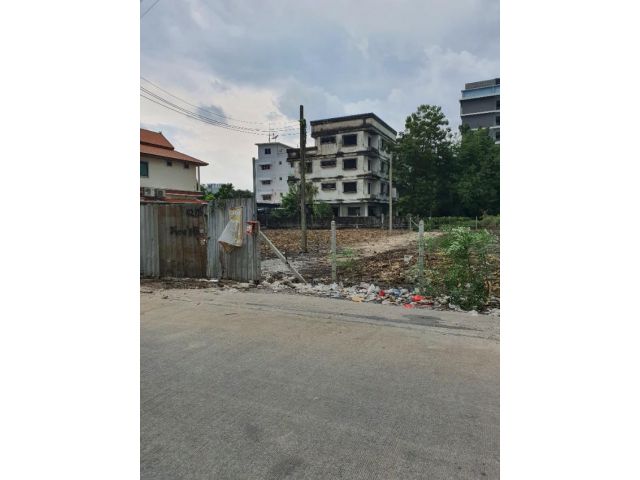 PK443ให้เช่าที่ดิน 341 ตรว. ใกล้ BTS-แบริ่ง ในซอยลาซาล (สุขุมวิท 105)-บางนา อยู่ในซอยลาซาล 20