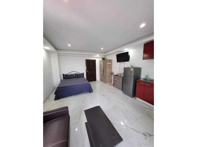 For sell    HOT SALE  Newly renovated studio for sale  S14-0237