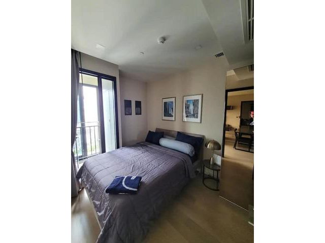 CRB942 Ashton Asoke for RENT