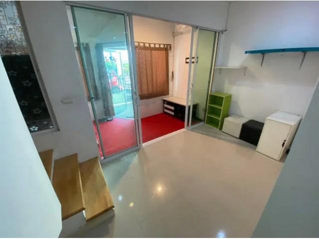 ให้เช่าทาวน์โฮม 3 ชั้น บ้านกลางเมือง ลาดพร้าว 101