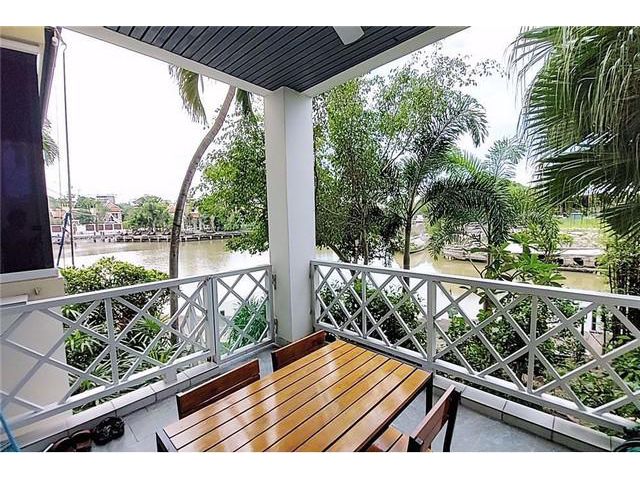 จอมเทียนยอร์ชคลับ 2 ห้องนอน พร้อมท่าเรือส่วนตัว