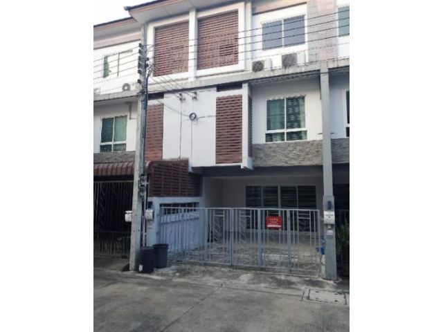 ให้เช่าทาวน์โฮม 3 ชั้น หมู่บ้านธาราดี ราชพฤกษ์