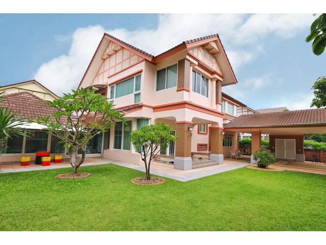 ขายบ้านเดี่ยว151ตรว.ม.ลัดดารมย์ วัชรพลรัตนโกสินทร์