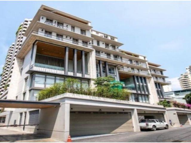 ขายทาวน์โฮม 5ชั้น 749 Residence สุขุมวิท49ทองหล่อ