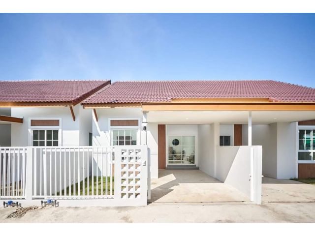 ขายบ้านแฝดสร้างใหม่ พร้อมอยู่