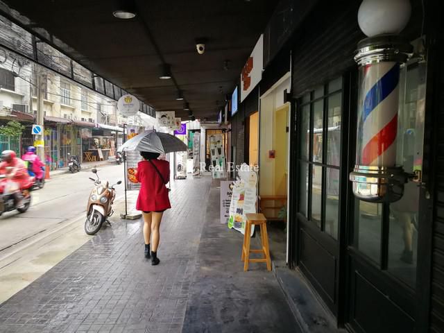 ให้เช่าพื้นที่ร้านค้า ย่านมหาลัยหอการค้า