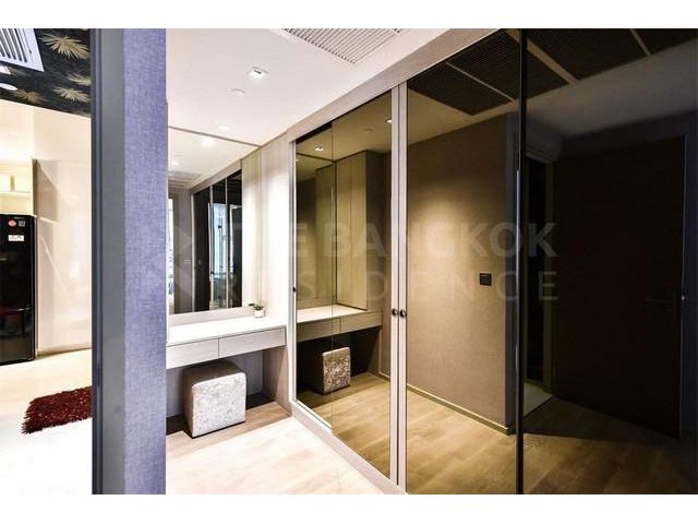 CRB1031 Condo Ashton-Silom Condo for Rent