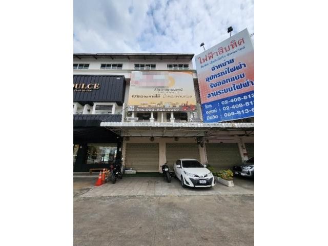 ให้เช่าอาคาร3.5 ชั้น 2คูหา ถนนราชพฤกษ์