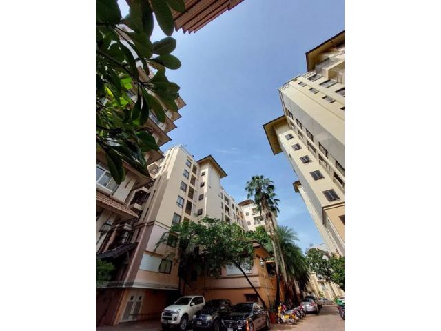 กลางกรุง รีสอร์ท รัชดา ซอย 7 59 ตร.ม. 1 ห้องนอน