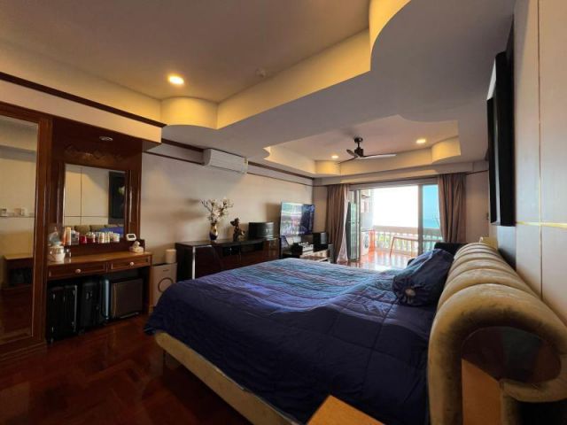 HOT SALES!Sea view 1 bedroom for sale in Park Beach condo, Wongamat. S14-0252