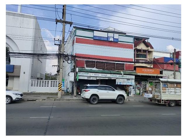 ขายตึก 4 ชั้น อำเภอเมืองพิษณุโลก ใกล้ศาลหลักเมือง