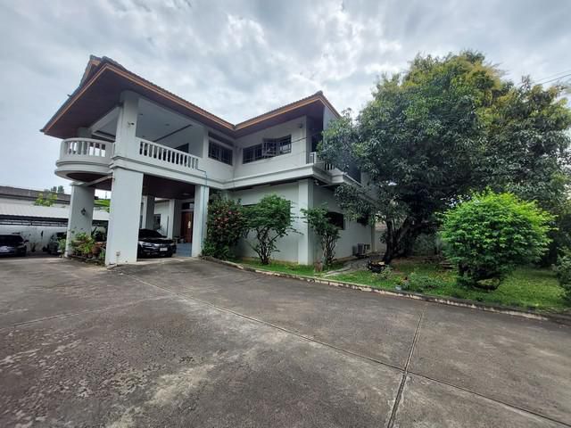 ที่ดิน พร้อมบ้านเดี่ยว ซอยปรีดี 26