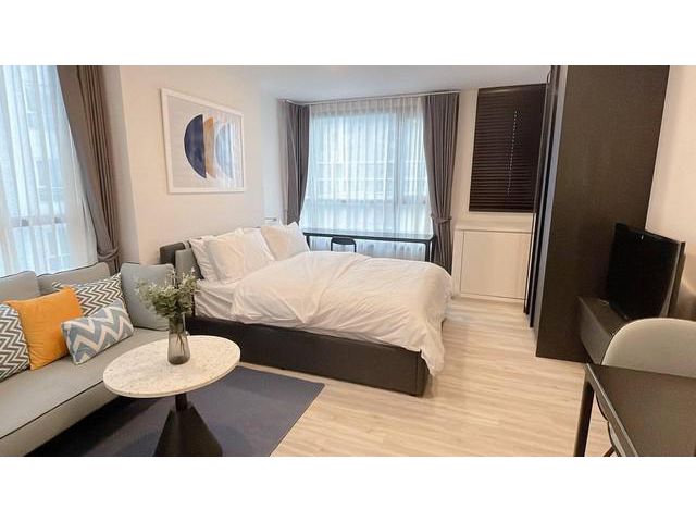 CRB1044  XT HuaiKhwang for rent 30sq.m.