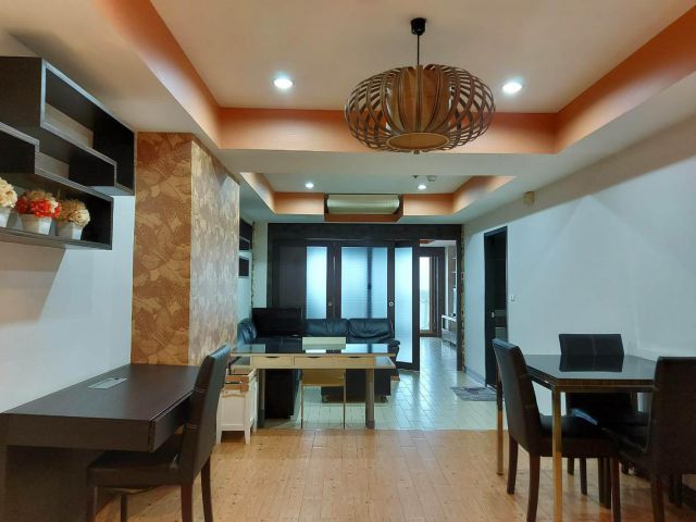 State Tower Silom for rent and sale 1 bedroom 1 bathroom 68.28 sqm. rental 20,000 baht/month