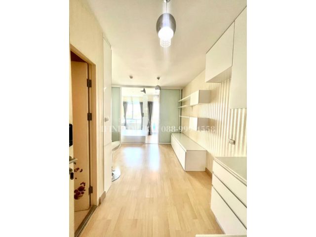 ขายคอนโดห้องสวย ใหม่ ติดสนามบินสุวรรณภูมิ พร้อมอยู่
