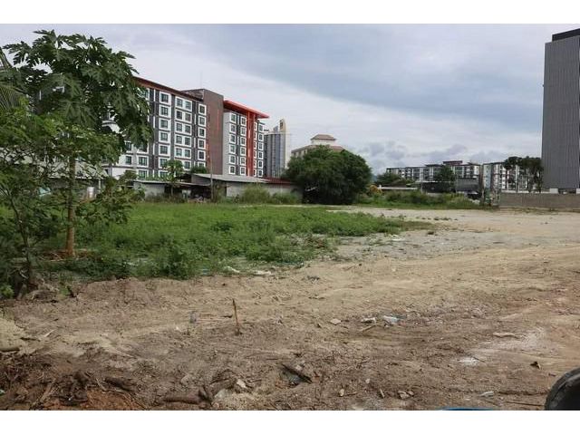 Land For Sale ที่ดิน พื้นที่สีเหลือง  ใกล้หาดบางแสน