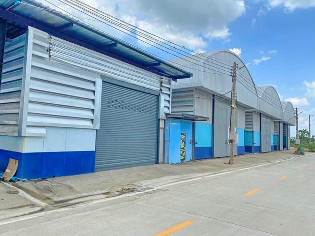 โกดังใหม่มือ1 โลตัส คลองหลวง 800ตรม.ตลาดไท 4จอดรถ