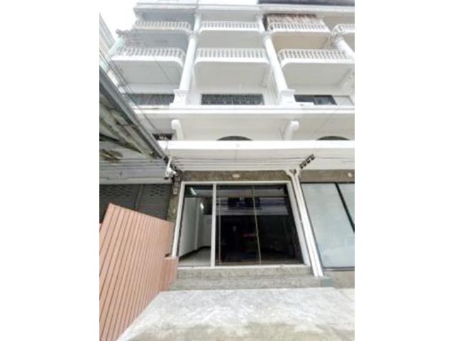 รพ.รามคำแหง รีโนเวทใหม่4.5ชั้น ดาดฟ้า ตลาดบางกะปิ