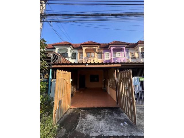 หมู่บ้าน เอเชียโฮมทาวน์ 2 ไทรน้อย จ.นนทบุรี