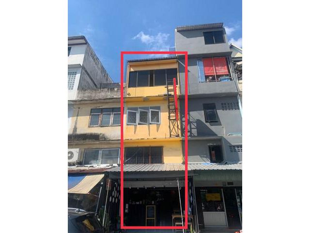ให้เช่า อาคารพานิชย์ 4 ชั้น พร้อม เซ้ง ร้านยำ