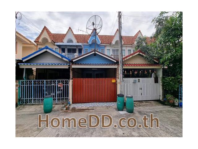ทาวน์เฮ้าส์ 2 ชั้น รีโนทเวทใหม่พร้อมอยู่ ซอยมังกร - สมุทรปราการ T-6210