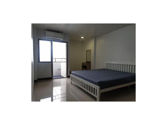 คอนโดโลตัส 26ตรม.มีเฟอร ใกล้ ตึกจัสมิน เซ็นทรัลแจ้ง