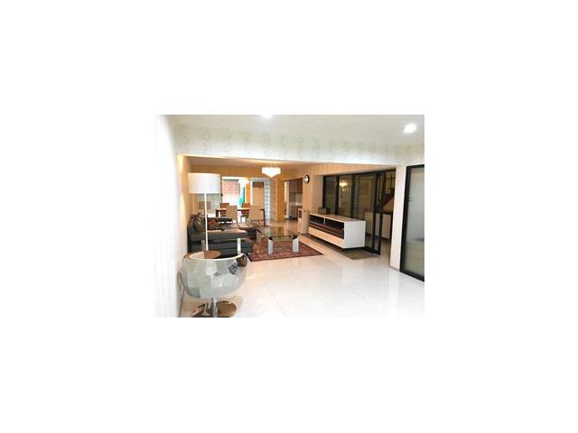 เช่า- Townhouse 2 ชั้น  (ปรีดี 43) /35 ตร.ว/3 ห้องนอน / เช่า 37,000