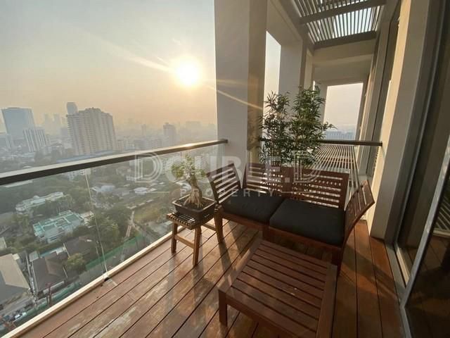 ขาย The Sukhothai Residences 122 sq.m.1 bed 2 bath