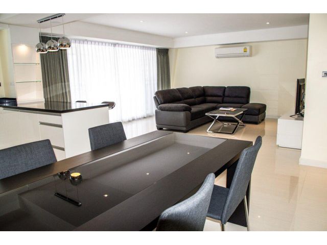 Diamond Tower Silom for rent 1 bedroom 1 bathroom 77 sqm. rental 27,000 baht/month