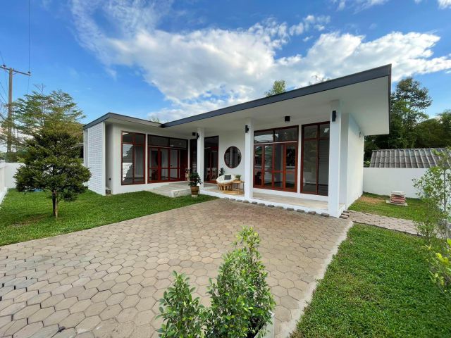 ขายบ้านเดี่ยวสร้างใหม่สไตล์โมเดิร์นราคาประเมิณ3ล้าน ขายต่ำกว่าประเมิน