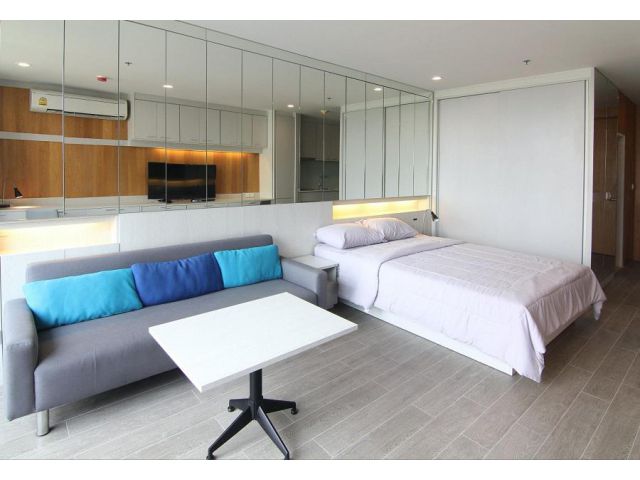 ขาย Noble Revo Silom (S03-0546)