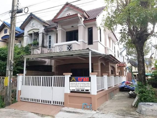ทาวน์เฮ้าส์ 2 ชั้นหลังมุมหน้าสวน ติดถนนกาญจนาภิเษก #หมู่บ้านลุมพินี โครงการทำเลดี ใกล้รถไฟฟ้าสายสีม่วง - คลองบางไผ่